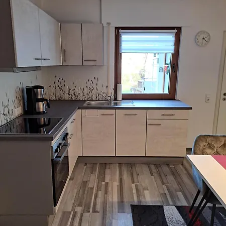 Kleines Glück Apartment *