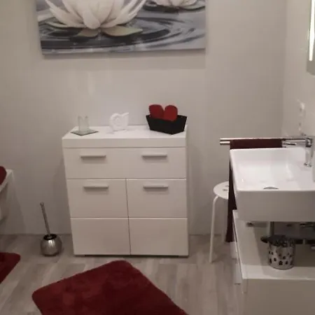 Kleines Glueck Apartment Burgbrohl