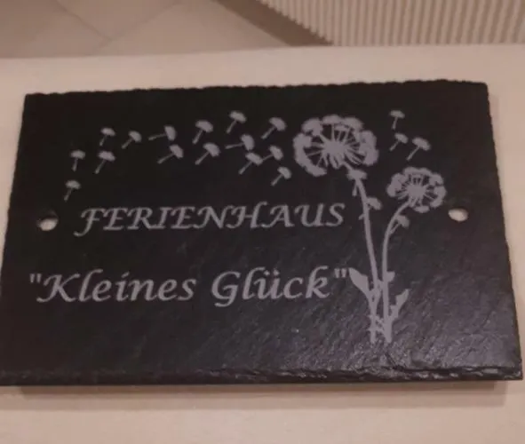 Kleines Glueck דירה *